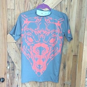 2 FOR $15 BUNDLE DALE! Under Armour Heat Gear Compression Graphic Tee - L